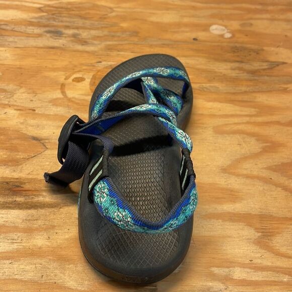 Chaco left sandal only - Picture 3 of 8